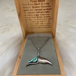 Sterling silver 925 Hawaiian Paua shell necklace whale tail. NEW! Hand made! Box